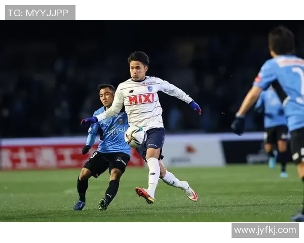 如何从零开始成为足球明星并成功踏入职业赛场